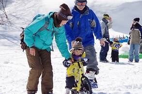 Okutone Onsen Hotel Sunbird