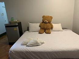 Sam's House Guesthouse