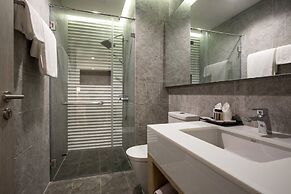 Asira Boutique HuaHin Hotel