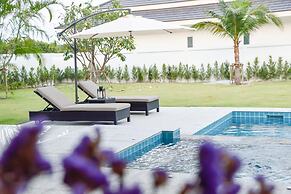 Tulip House Pool Villa Hua Hin