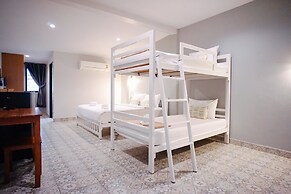 Warm Well Hostel Kanchanaburi