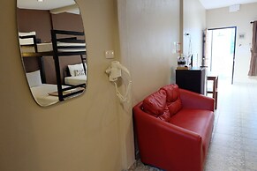 Warm Well Hostel Kanchanaburi