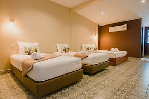 Warm Well Hostel Kanchanaburi