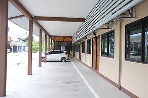 Warm Well Hostel Kanchanaburi