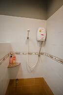 Warm Well Hostel Kanchanaburi