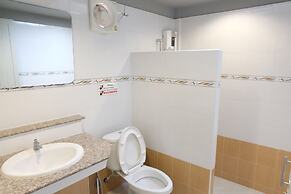 Warm Well Hostel Kanchanaburi