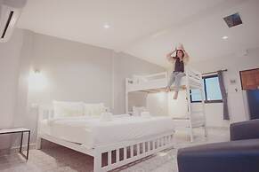 Warm Well Hostel Kanchanaburi