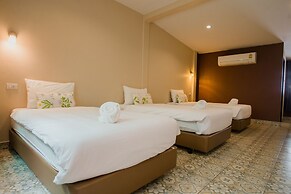 Warm Well Hostel Kanchanaburi