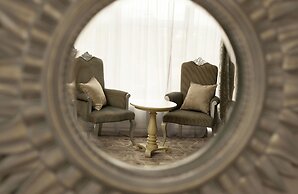 Bristol Central Park Hotel