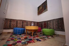 Riad O-ly