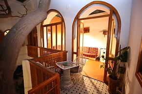 Riad O-ly
