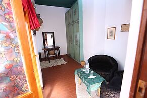 Riad O-ly