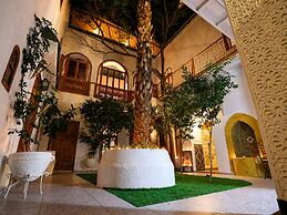 Riad O-ly