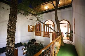Riad O-ly