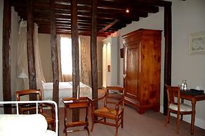 Logis Hôtel Restaurant Le Cheval Blanc