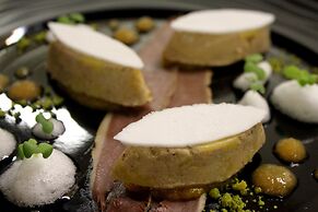 Logis Hôtel Restaurant Le Cheval Blanc