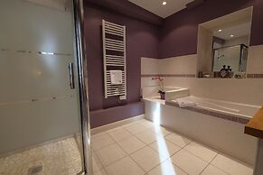 Logis Hôtel Restaurant Le Cheval Blanc