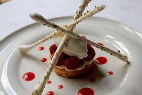 Logis Hôtel Restaurant Le Cheval Blanc