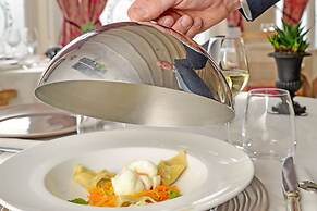 Logis Hôtel Restaurant Le Cheval Blanc