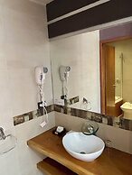 Bahia Paraiso Apart & Suites