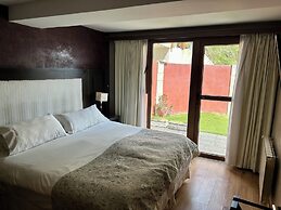 Bahia Paraiso Apart & Suites