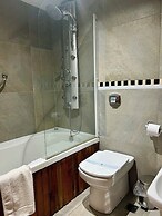 Bahia Paraiso Apart & Suites