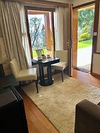 Bahia Paraiso Apart & Suites