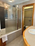 Bahia Paraiso Apart & Suites