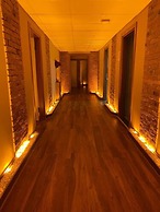 Royal Inci Airport Hotel