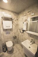 Royal Inci Airport Hotel