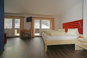 Hotel Al Rom