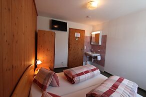 Hotel Al Rom