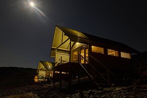 Kanaan N/a'an ku sê Desert Retreat