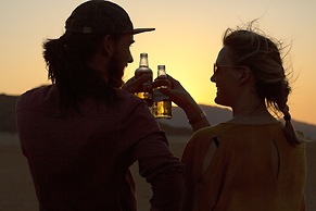 Kanaan N/a'an ku sê Desert Retreat