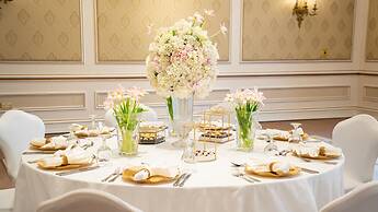 Al Aziziyah Boutique Hotel By The Torch