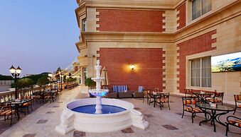 Al Aziziyah Boutique Hotel By The Torch