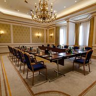 Al Aziziyah Boutique Hotel By The Torch
