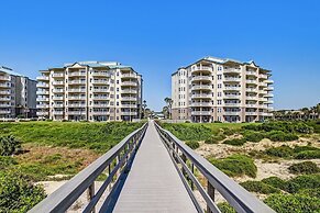 Ocean Place Condo with Direct Access to the Beach by RedAwning