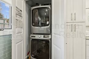 Oceanside Townhouse with Ocean View and Access to the Deck by RedAwnin