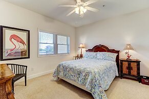 Pet Friendly Condo with Private Parking and Elevator by RedAwning