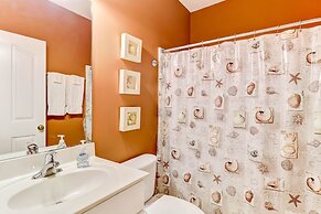 Pet Friendly Condo with Private Parking and Elevator by RedAwning