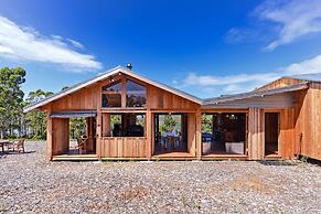 Bruny Island Lodge