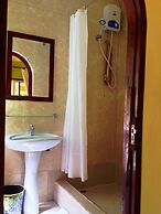 Beau Vallon Bungalows