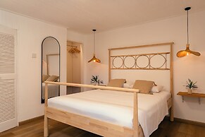 Beau Vallon Bungalows