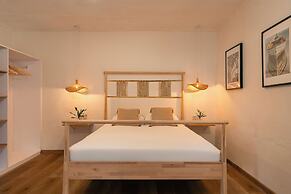 Beau Vallon Bungalows