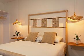 Beau Vallon Bungalows
