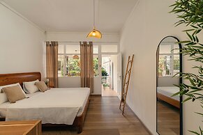 Beau Vallon Bungalows