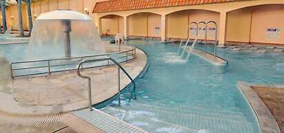 Nara Kenko Land Plaza Hotel