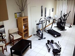 Logis Hôtel Restaurant Le Castel Fleuri