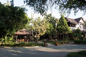 Baanplaidoi Resort